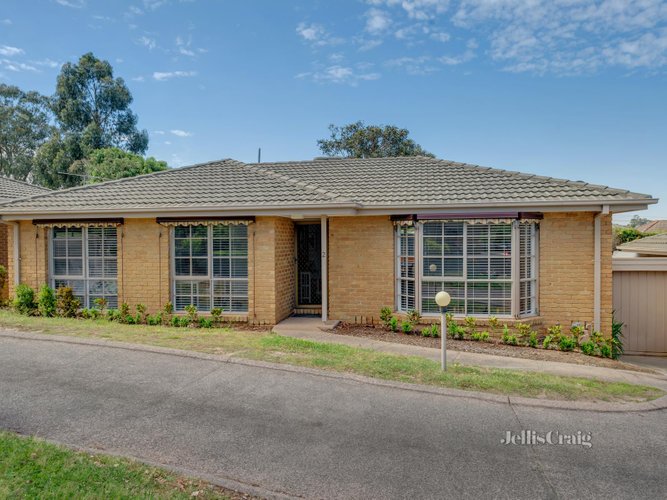 2 32 Drysdale Street Yallambie 3085