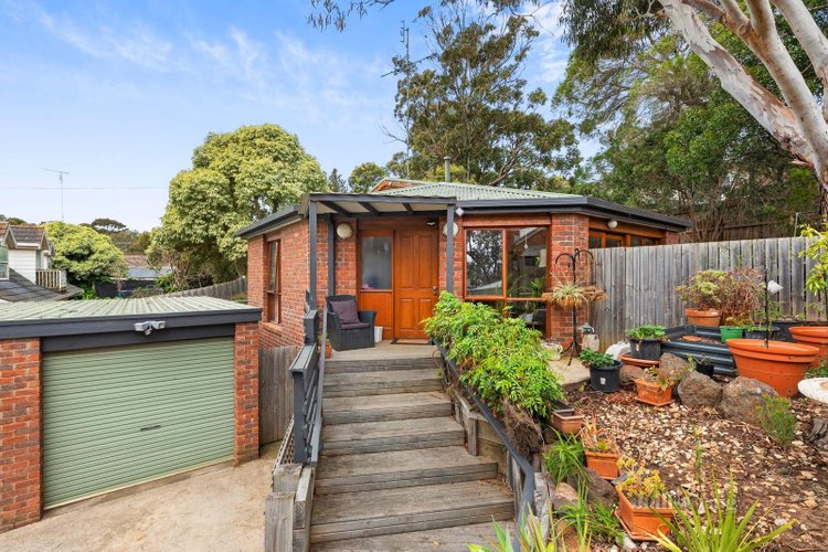 2 32 Kalinga Road Ocean Grove 3226