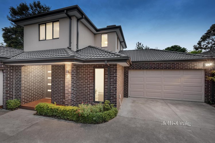 2 32 Westerfield Drive Notting Hill 3168