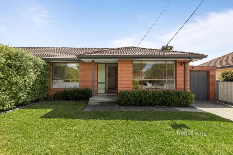 2 33-35 Darling Street Hughesdale 3166