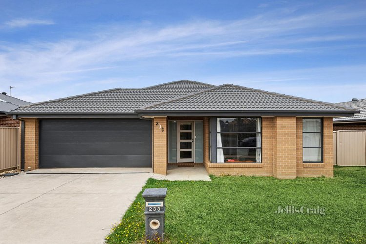 233 Ballarat Carngham Road Winter Valley 3358