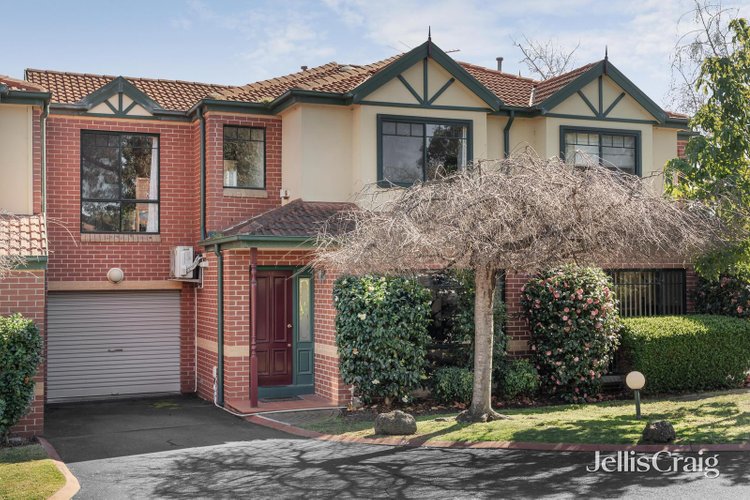 23 305 Canterbury Road Forest Hill 3131