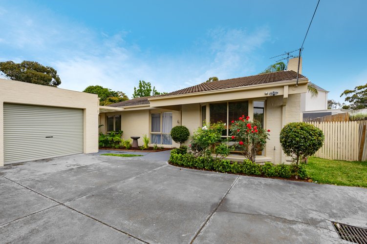 2 34 Westwood Drive Bulleen 3105