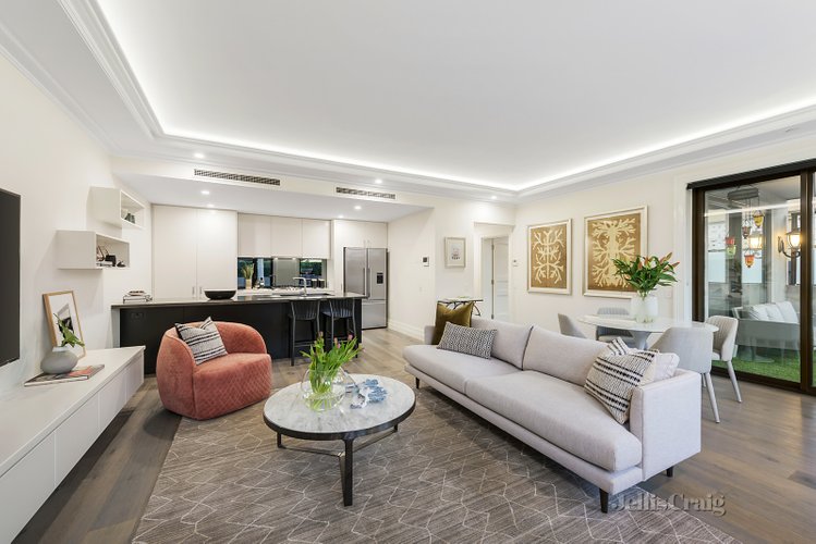 2/343-345 Glenferrie Road Malvern 3144