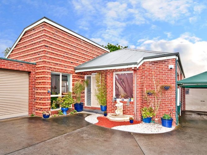 2 346 Station Street Box Hill South 3128