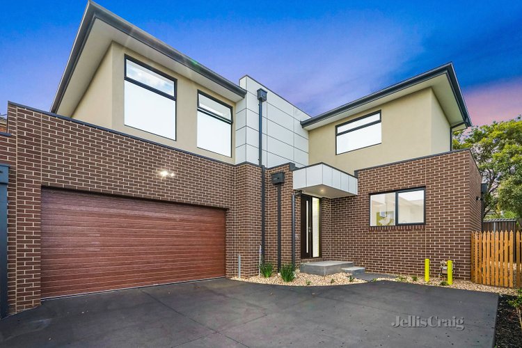 2/35 Cash Grove Mount Waverley 3149