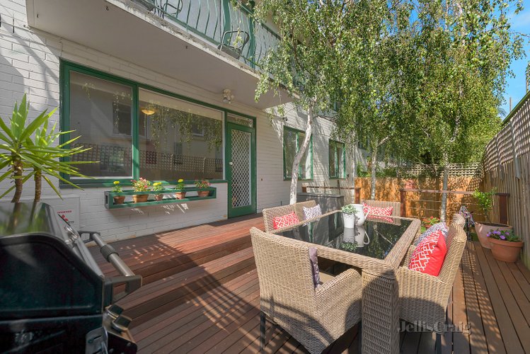 2/35 Osborne Avenue Glen Iris 3146