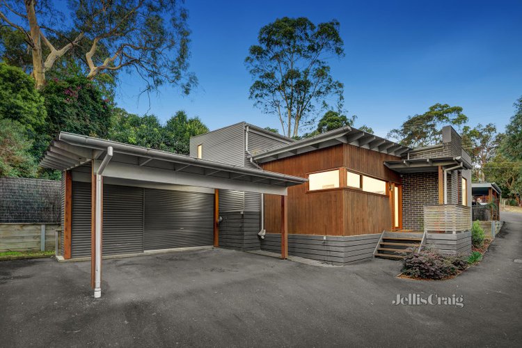 2 35 Silver Street Eltham 3095