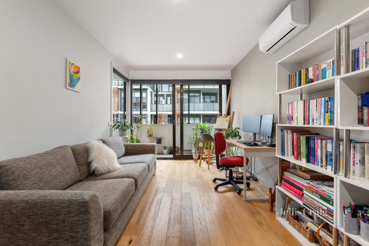 235 218 Bay Road Sandringham 3191