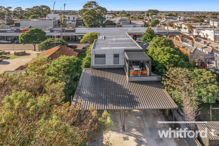 2/357 Pakington Street, Newtown