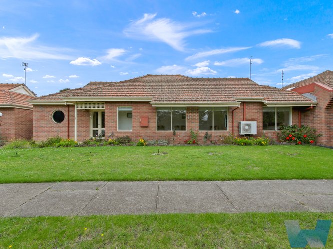 2/37 Riverine Street, Bairnsdale