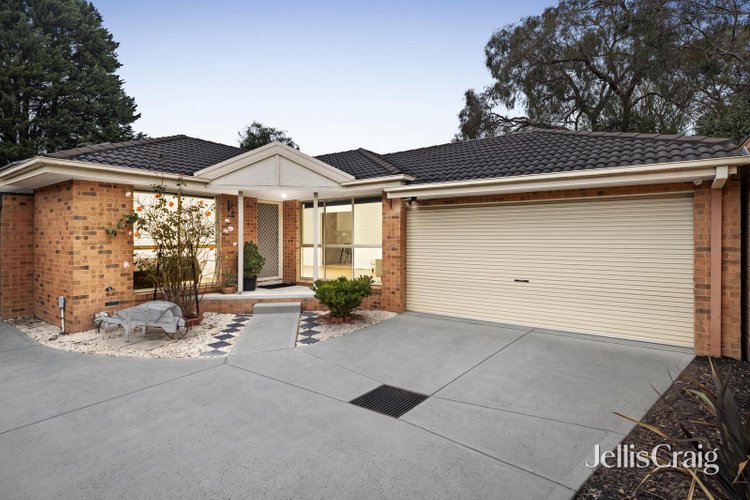 2 37 Thomas Street Croydon South 3136