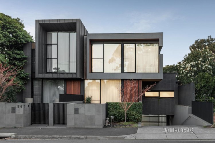 2 39 Oxley Road Hawthorn 3122