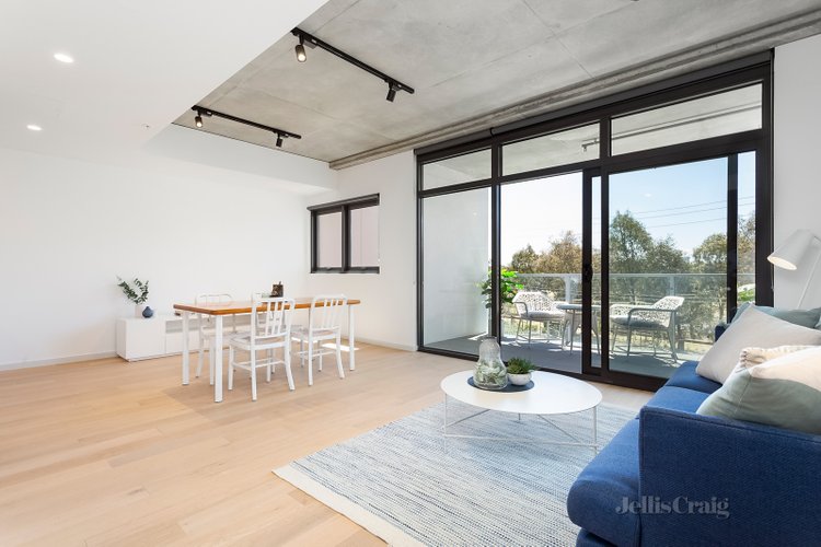 239/77 Hobsons Road Kensington 3031