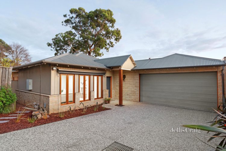 23A Williams Road Briar Hill 3088