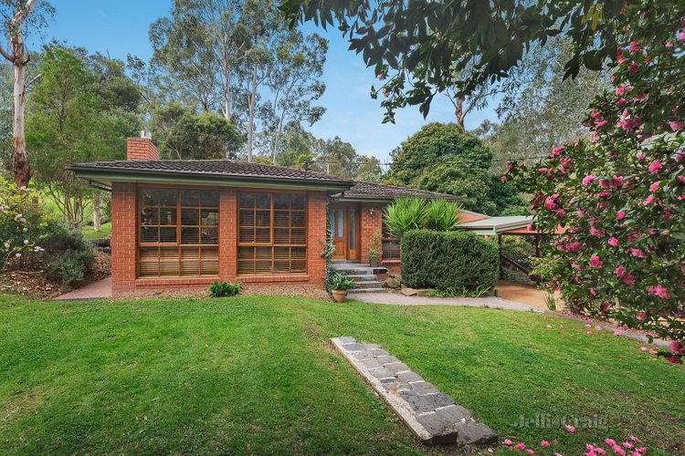 24 Aton Street North Warrandyte 3113