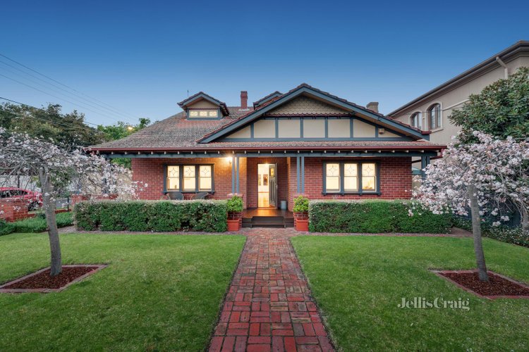 24 Avondale Street Hampton 3188