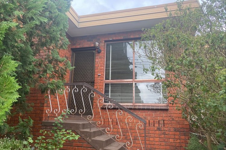 2/4 Balfe Crescent Brunswick West 3055