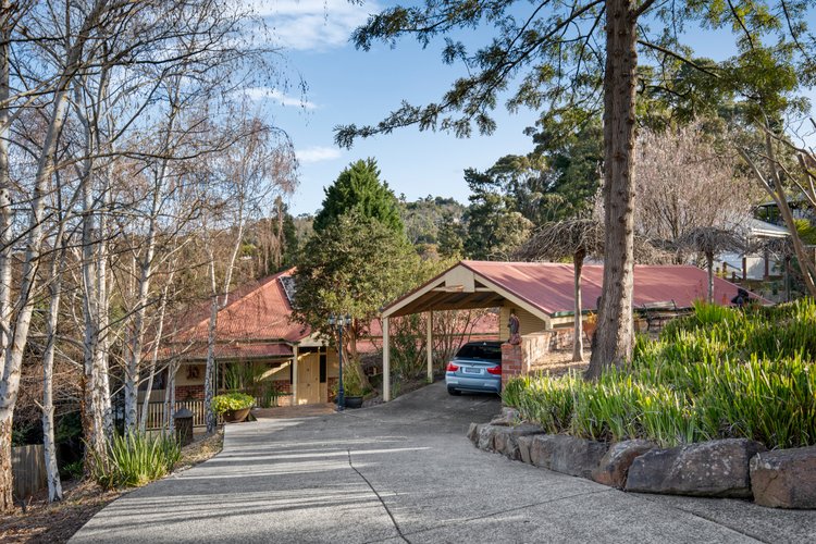 24 Baringa Road Croydon North 3136
