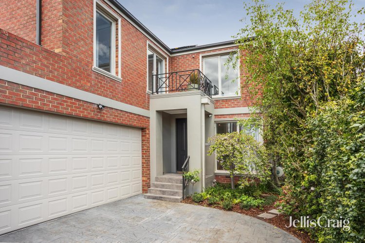 2 4 Bonnyview Street Glen Iris 3146