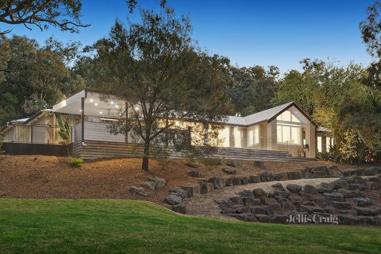 24 Brogil Road North Warrandyte 3113