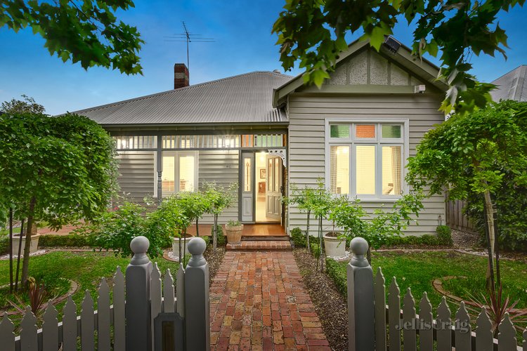 24 Broomfield Avenue Alphington 3078