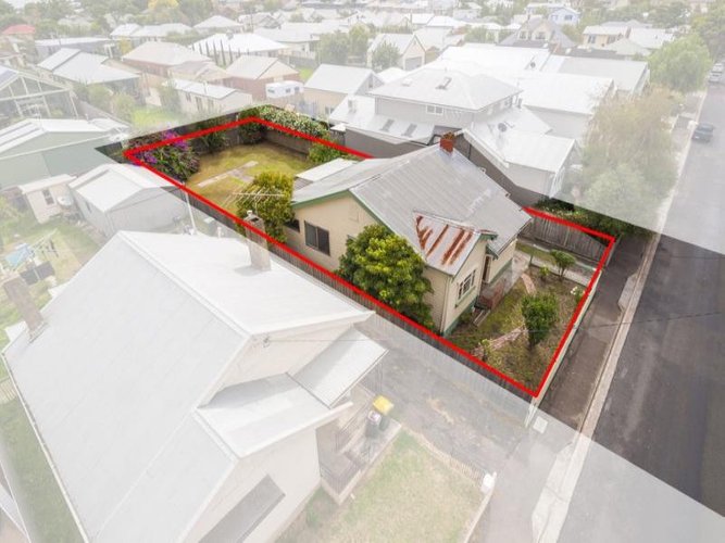 24 Cairns Avenue, Newtown