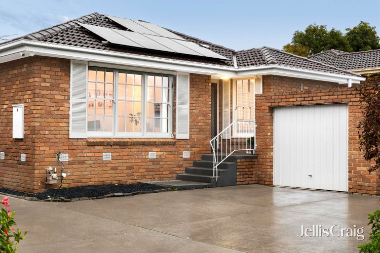 2 4 Cameron Street Mount Waverley 3149