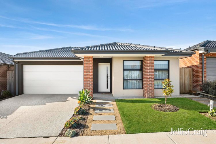 24 Codrington Street Charlemont 3217