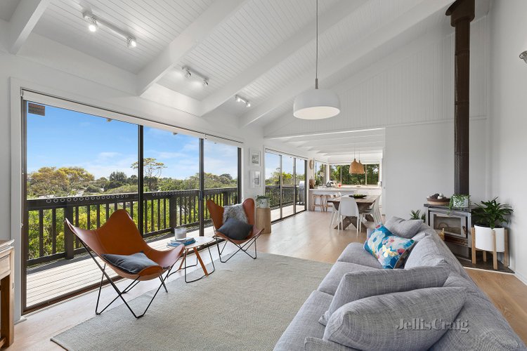 24 David Street Blairgowrie 3942