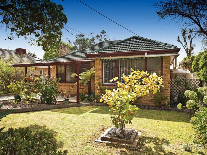 24 Durward Avenue Glen Waverley 3150