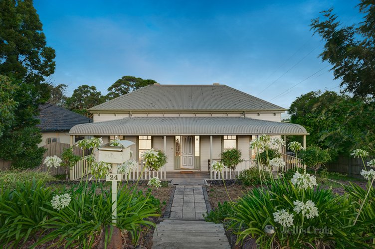 24 Fairway Avenue Mount Waverley 3149