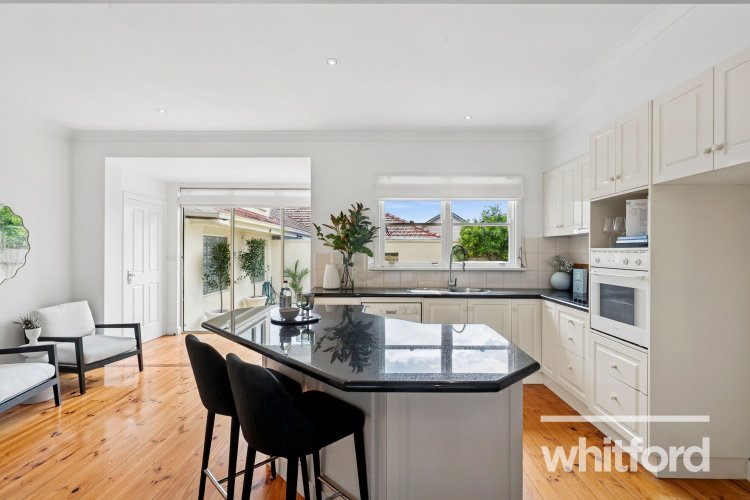 24 Fitzroy Street, Geelong