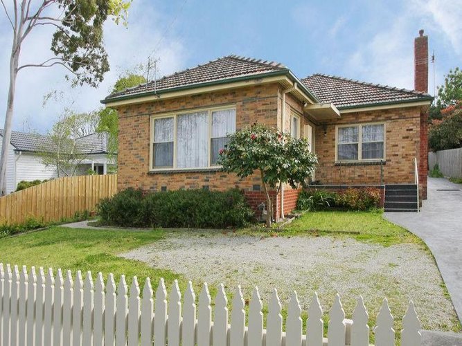 24 Ford Street Ringwood 3134