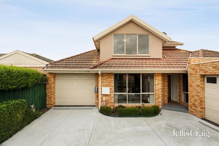 2 4 Gladstone Street Surrey Hills 3127
