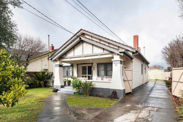 24 Grout Street Hampton 3188