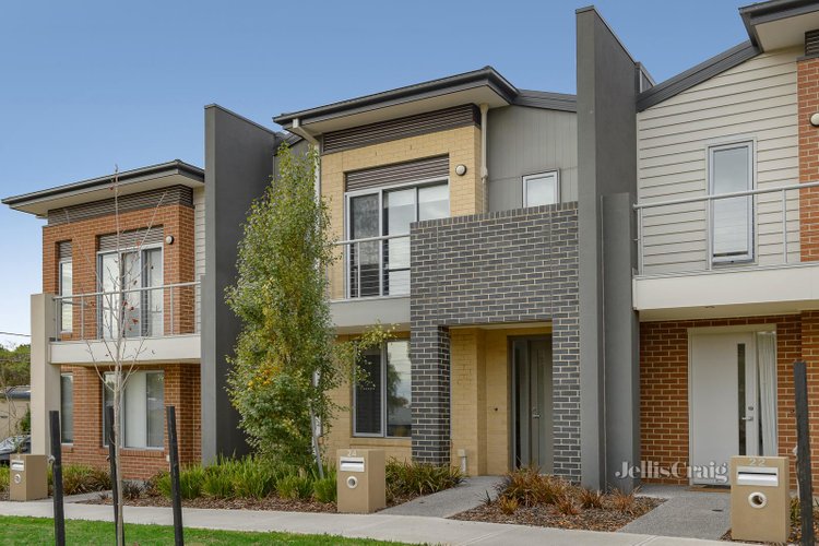 24 Heffernan Walk Heidelberg Heights 3081