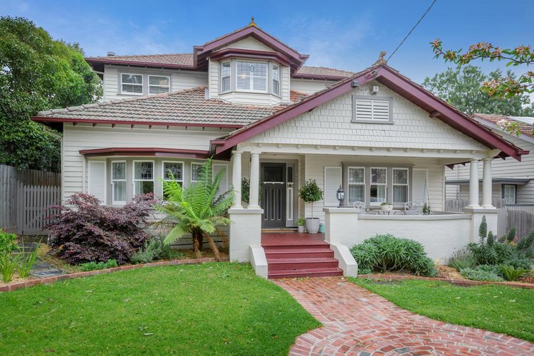 24 James Street Surrey Hills 3127