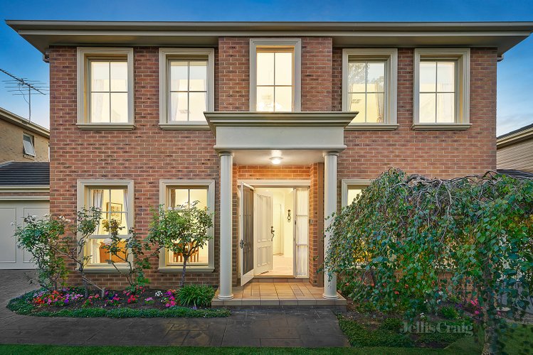 2/4 Joseph Street Templestowe Lower 3107
