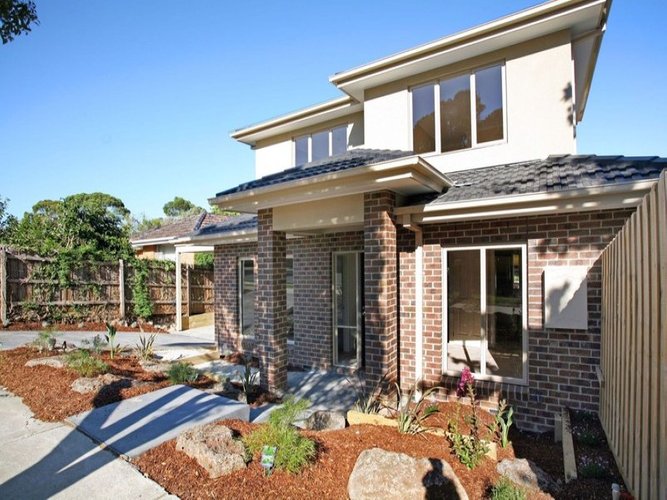 2 4 Judith Court Mount Waverley 3149