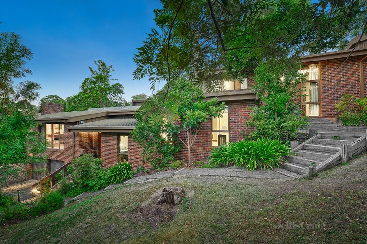 24 Lisbeth Avenue Donvale 3111