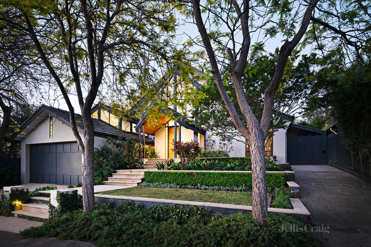 24 Merton Street Ivanhoe 3079