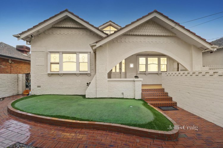 24 Murray Road Mckinnon 3204