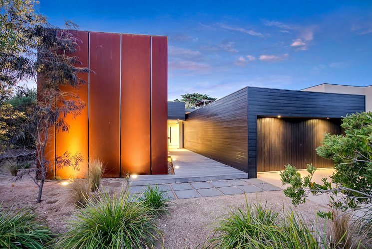 24 Newton Avenue Sorrento 3943