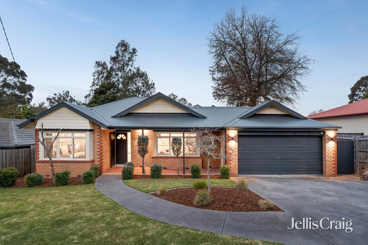 24 Oaktree Road Croydon North 3136