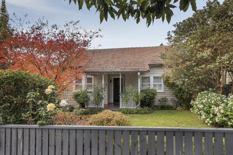 24 Oswin Street Kew East 3102