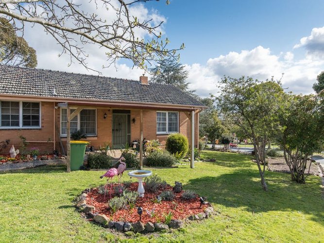 24 Reay Road Mooroolbark 3138