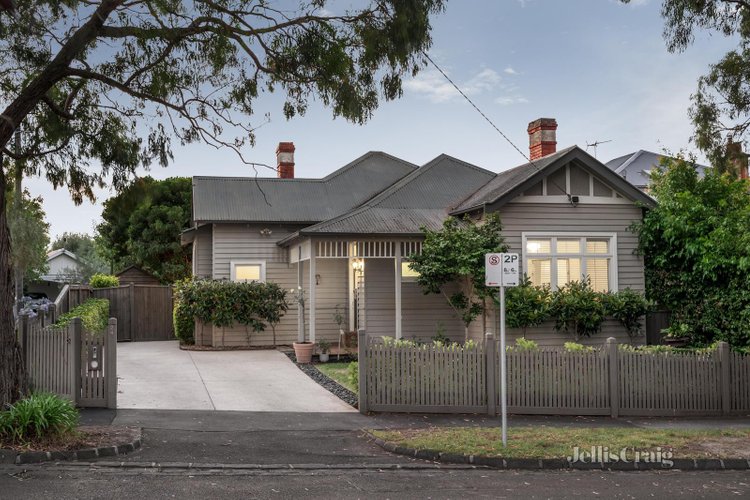 24 Redvers Street Surrey Hills 3127