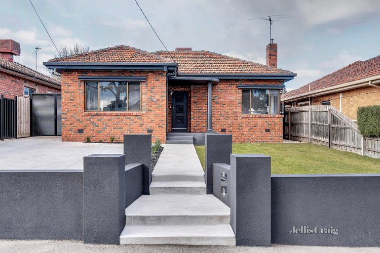 24 Reynolds Parade Pascoe Vale South 3044