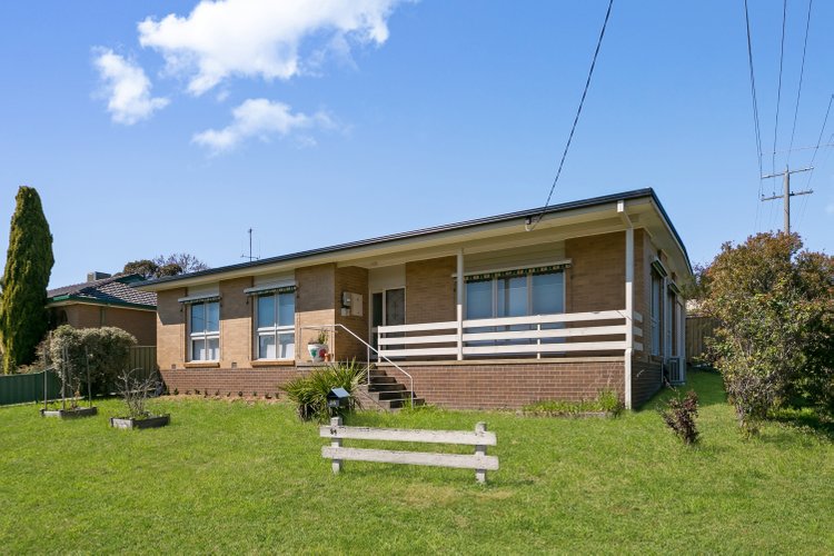 24 Richards Road Castlemaine 3450